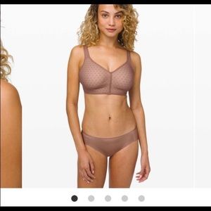 NWT Lululemon Nothing but Bra Lace 38c